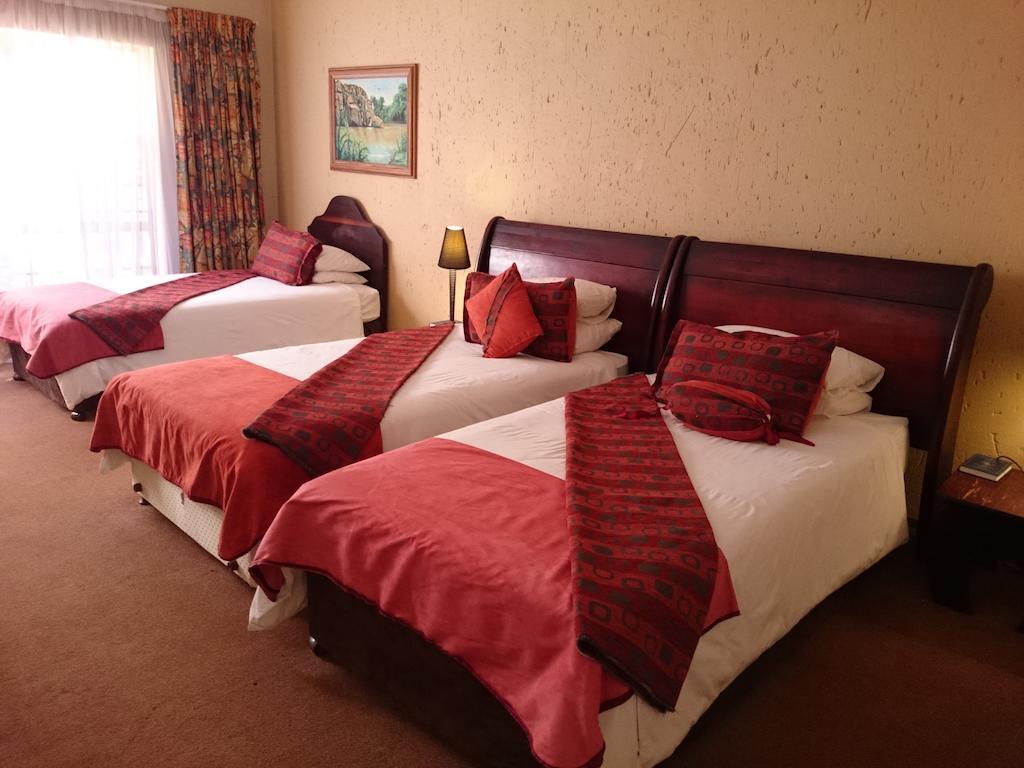 Hornbill Lodge 마갈리스버그 객실 사진